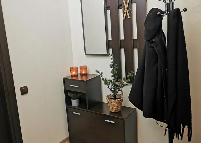 Private In Snezhanka *